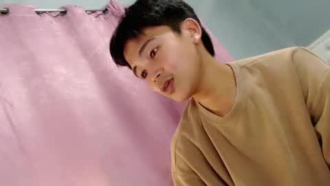 Snapshot of yokai24 chatting on 04-15-26, 01:40 yokaii online show from 04-15-26, 01:40