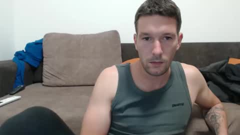 yone23 online show from 10-31-25, 10:55