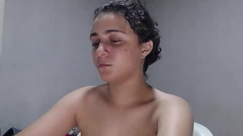 Little Mike Independent model online show from 10-11-25, 10:52