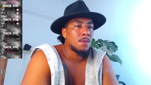 Enzo online show from 02-28-25, 05:26