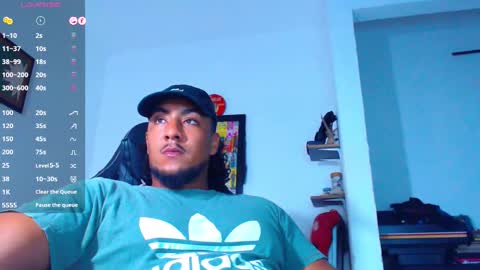 Enzo online show from 10-15-25, 03:28