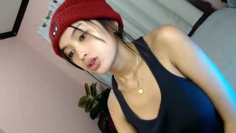 Snapshot of yougotelise69 chatting on 01-14-25, 06:02 HAPPY BIRTHDAY TO ME online show from 01-14-25, 06:02