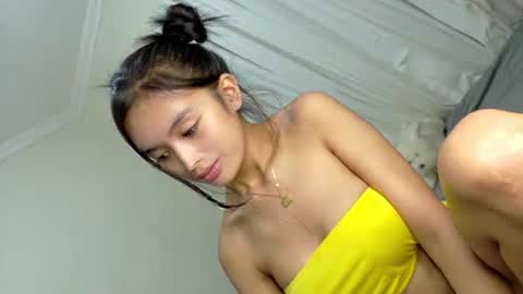 Snapshot of yougotelise69 chatting on 10-03-25, 12:02 HAPPY BIRTHDAY TO ME online show from 10-03-25, 12:02