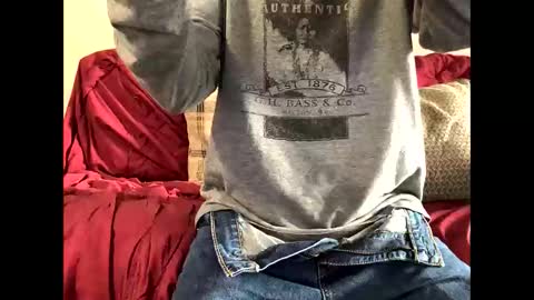 Snapshot of youneverknowimight2 chatting on 10-20-25, 03:01 kindahorny online show from 10-20-25, 03:01