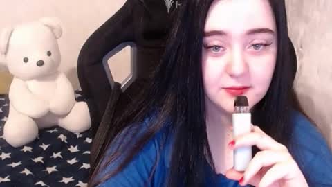 your_8a8y online show from 12-17-24, 05:51