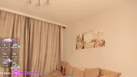 Camilla online show from 09-08-25, 05:34