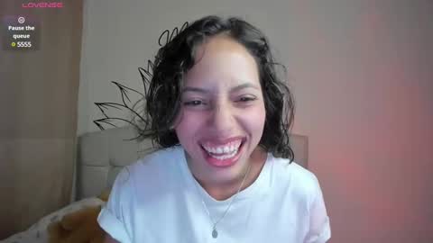 Snapshot of your_beck chatting on 01-19-25, 04:54 mia3 online show from 01-19-25, 04:54