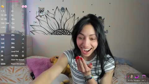 Snapshot of your_beck chatting on 11-13-25, 03:33 mia3 online show from 11-13-25, 03:33