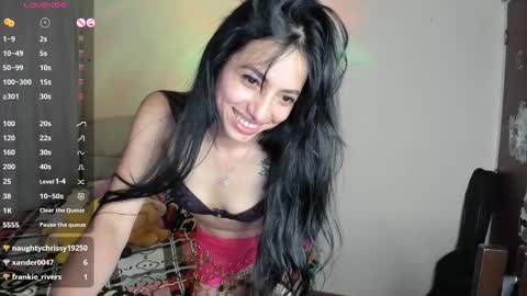 Snapshot of your_beck chatting on 12-15-25, 07:34 mia3 online show from 12-15-25, 07:34