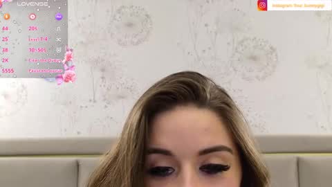 Snapshot of your_bunnygirl chatting on 02-24-25, 04:15 Gigi online show from 02-24-25, 04:15