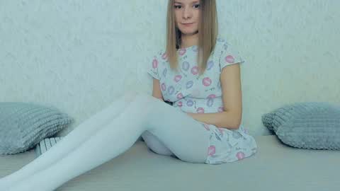 Lily online show from 01-07-25, 11:26