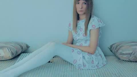 Lily online show from 09-16-25, 07:53