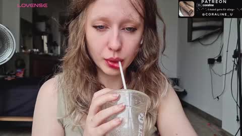 Snapshot of your_coraline_ chatting on 01-14-25, 07:59 your_coraline_ online show from 01-14-25, 07:59