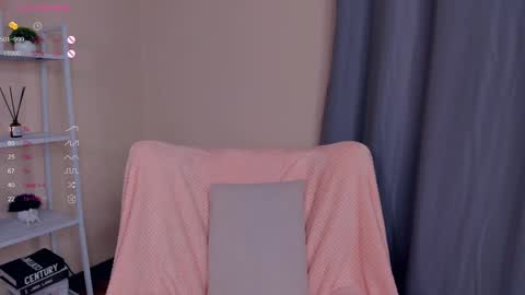 Lina online show from 01-10-25, 09:34