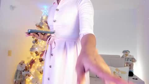 Eliza online show from 12-19-24, 10:32