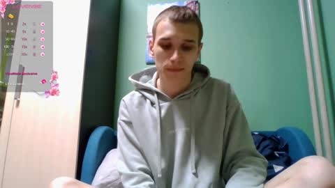 Snapshot of your_honeyy chatting on 05-01-26, 09:41 Mark online show from 05-01-26, 09:41