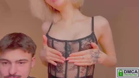 your_molly_mark online show from 12-14-25, 12:05