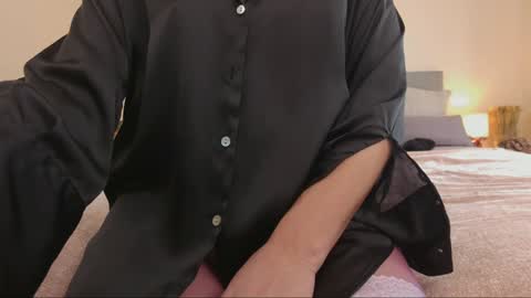 Snapshot of your_poison_girl chatting on 02-01-26, 01:31 Helena online show from 02-01-26, 01:31