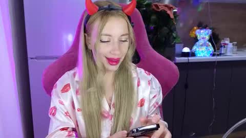 Alice  online show from 01-15-26, 12:37