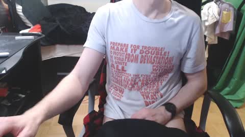 Snapshot of your_secret_johnny chatting on 12-11-24, 06:42 Ben Dover online show from 12-11-24, 06:42