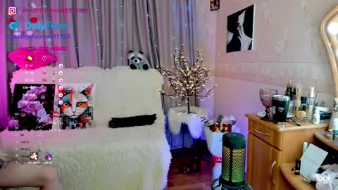 you can call baby Anna my goddess online show from 02-14-25, 01:18