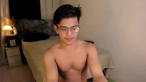 Snapshot of yourasian_bradley chatting on 03-09-25, 05:28 yourasian_bradley online show from 03-09-25, 05:28