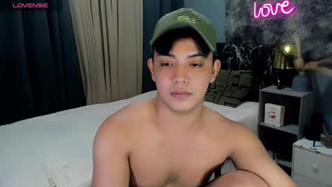 Snapshot of yourasian_bradley chatting on 11-26-25, 01:50 yourasian_bradley online show from 11-26-25, 01:50