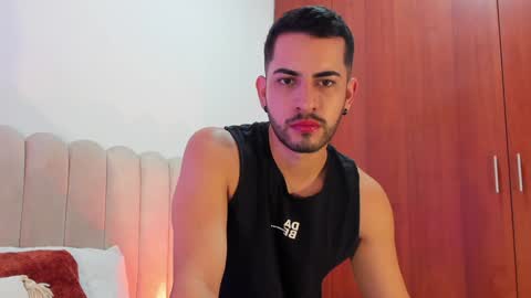 Snapshot of yourboynextdoor1 chatting on 12-04-24, 10:13 YOURBOYNEXTDOOR online show from 12-04-24, 10:13