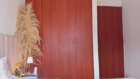 Snapshot of yourboynextdoor1 chatting on 09-13-25, 04:29 YOURBOYNEXTDOOR online show from 09-13-25, 04:29