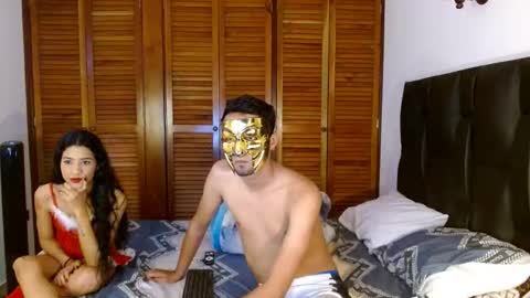 yourcouplehot online show from 12-17-25, 08:09