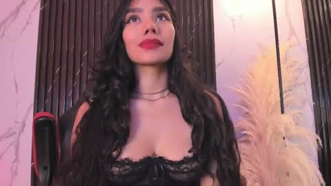 Selena online show from 03-10-25, 02:17