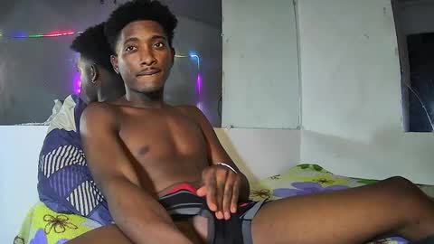 Yourdaddy2005 online show from 02-22-26, 03:32