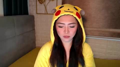 Snapshot of yourdevilsweettsx chatting on 02-28-25, 05:15 JEN  online show from 02-28-25, 05:15