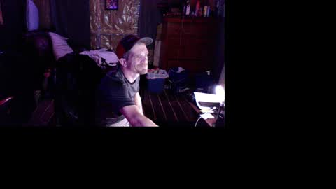 Snapshot of yourenotmytype69 chatting on 01-05-25, 01:24 yourenotmytype69 online show from 01-05-25, 01:24