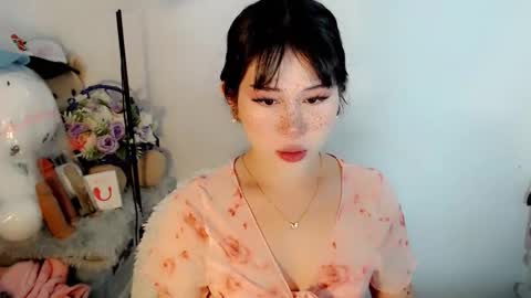 PrettyElla online show from 11-15-25, 02:31