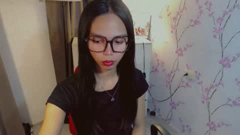 RICCIE MAE online show from 12-14-25, 02:28