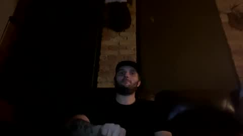 Snapshot of yourfavoritebartender chatting on 09-17-25, 09:44 Hey Im Justin online show from 09-17-25, 09:44