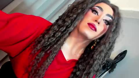  not into STINGY and CHEAP people online show from 12-02-25, 10:38