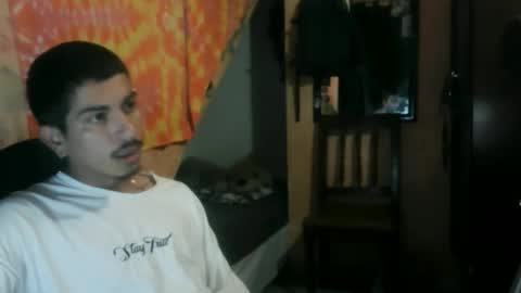 Snapshot of yourgodzeus chatting on 10-28-25, 10:41 yourgodzeus online show from 10-28-25, 10:41