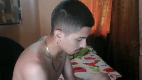 Snapshot of yourgodzeus chatting on 12-04-25, 07:55 yourgodzeus online show from 12-04-25, 07:55