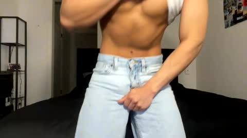 Snapshot of yourguuy21 chatting on 11-27-25, 03:19 yourguuy21 online show from 11-27-25, 03:19