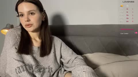 Snapshot of yourher0in chatting on 12-11-24, 02:22 Aida online show from 12-11-24, 02:22