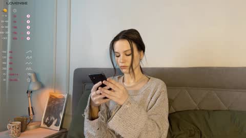 Snapshot of yourher0in chatting on 12-24-24, 08:44 Aida online show from 12-24-24, 08:44