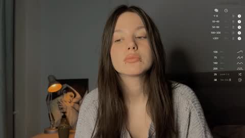 Snapshot of yourher0in chatting on 01-19-25, 01:55 Aida online show from 01-19-25, 01:55