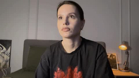 Snapshot of yourher0in chatting on 02-09-25, 03:12 Aida online show from 02-09-25, 03:12