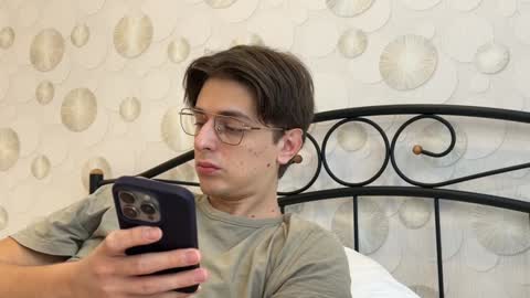 Chris online show from 01-12-25, 07:53