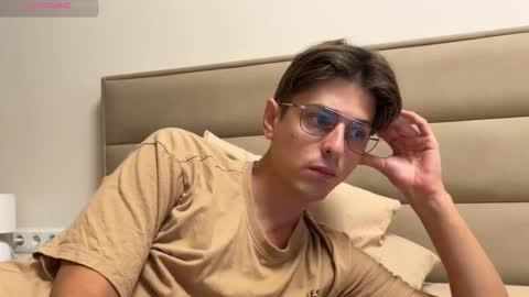 Chris online show from 09-17-25, 06:26