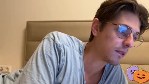 Chris online show from 10-29-25, 05:31