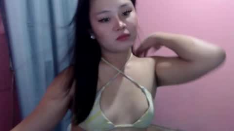 Snapshot of yourhotlovely_patriciaxxx chatting on 03-08-25, 08:03 Patricia online show from 03-08-25, 08:03