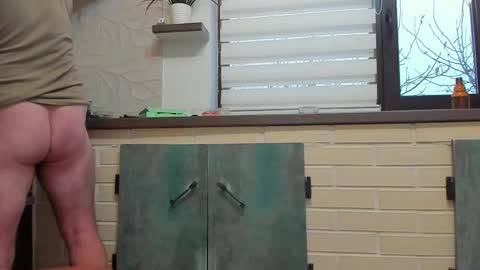 Jacky online show from 11-16-25, 05:02